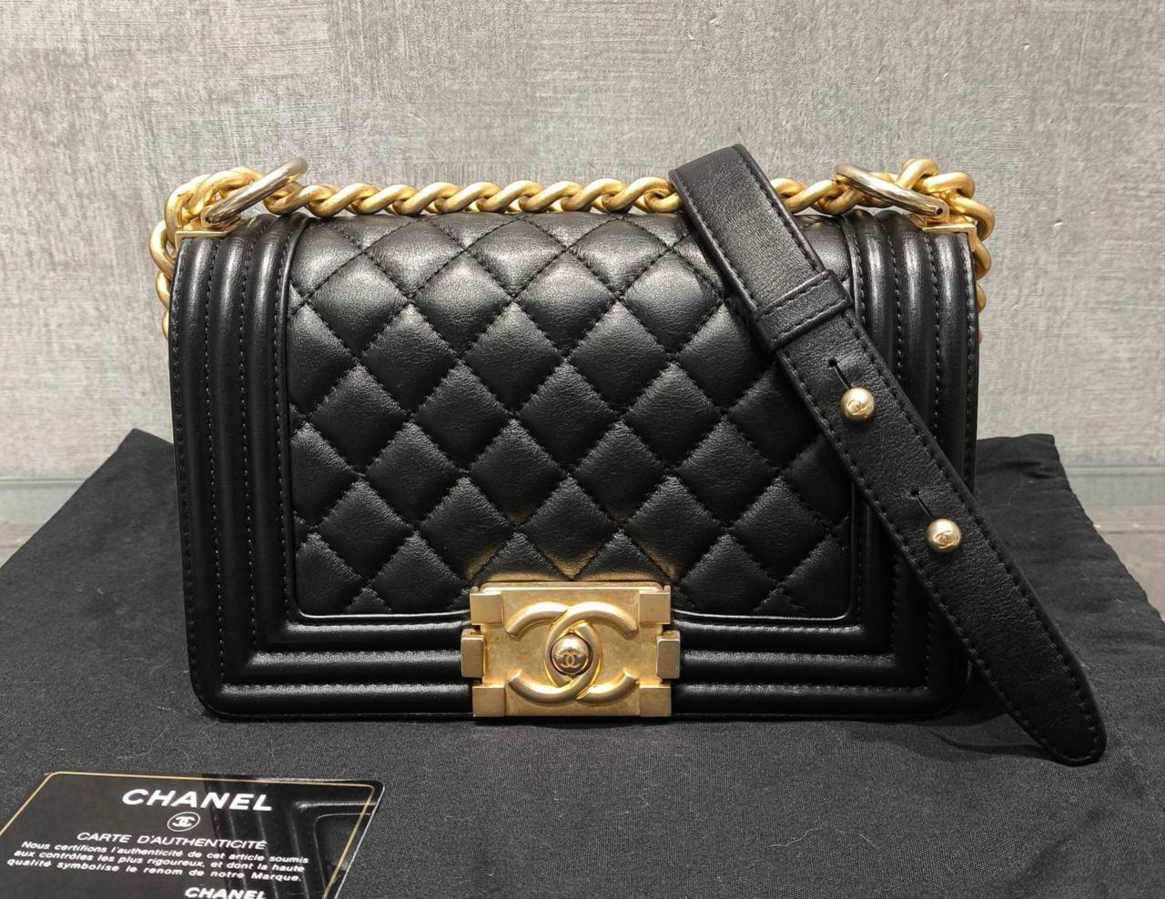 CHANEL Boy Small in Black Calfskin GHW - series 24 (2017/2018)