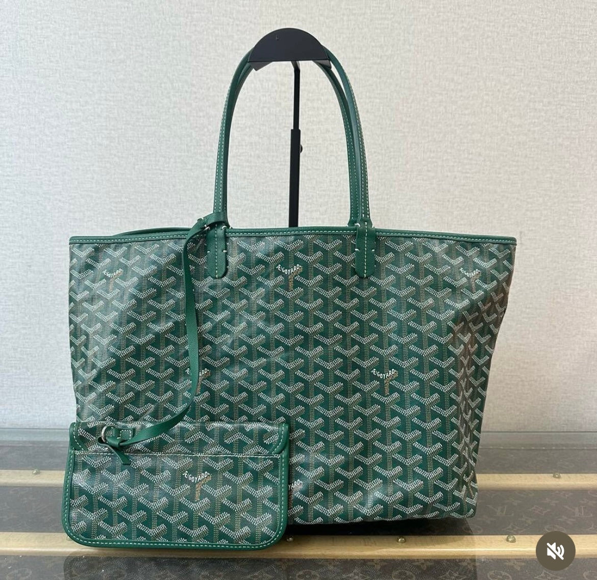 Goyard St Louis PM Tote in Green Canvas