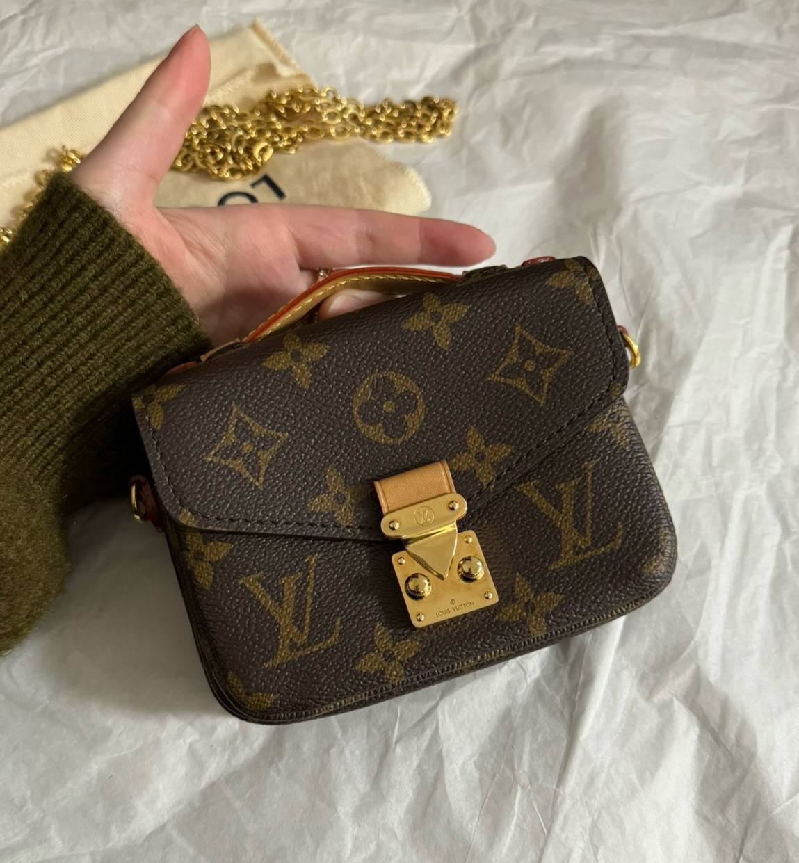 Louis Vuitton Micro Metis Monogram