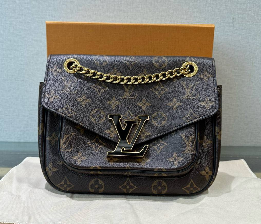 Louis Vuitton Passy Monogram