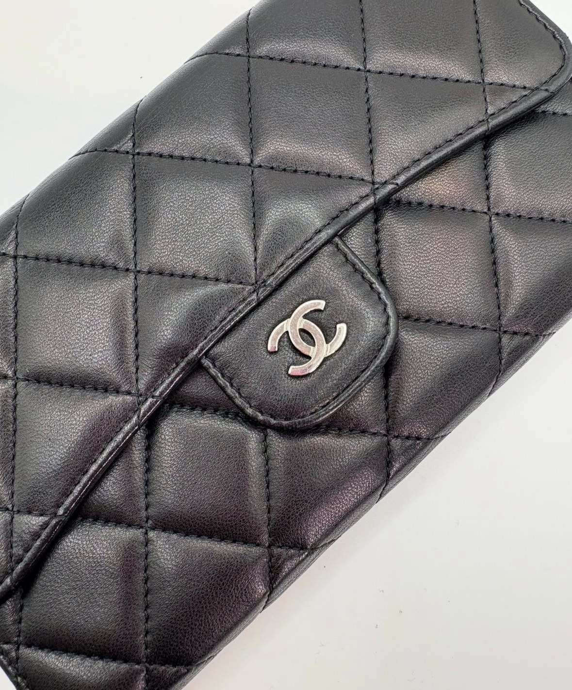 Chanel Classic Wallet in Lambskin SHW