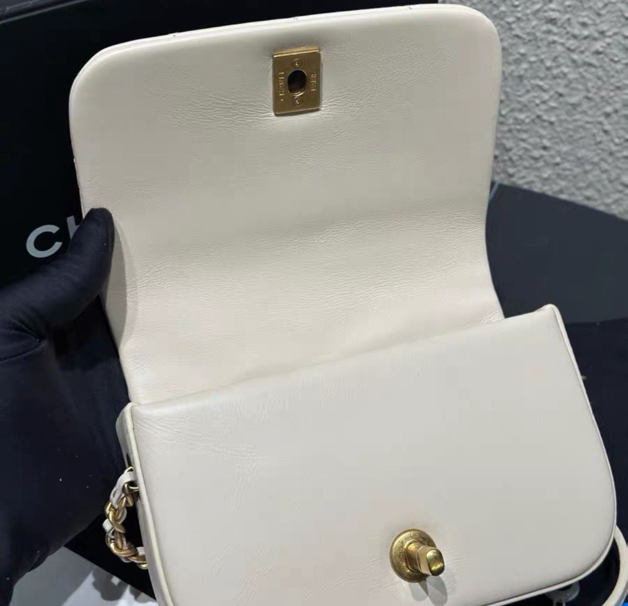 CHANEL Mini Flap Bag in Beige Lambskin GHW - series 30 (2020).
Kept Unused