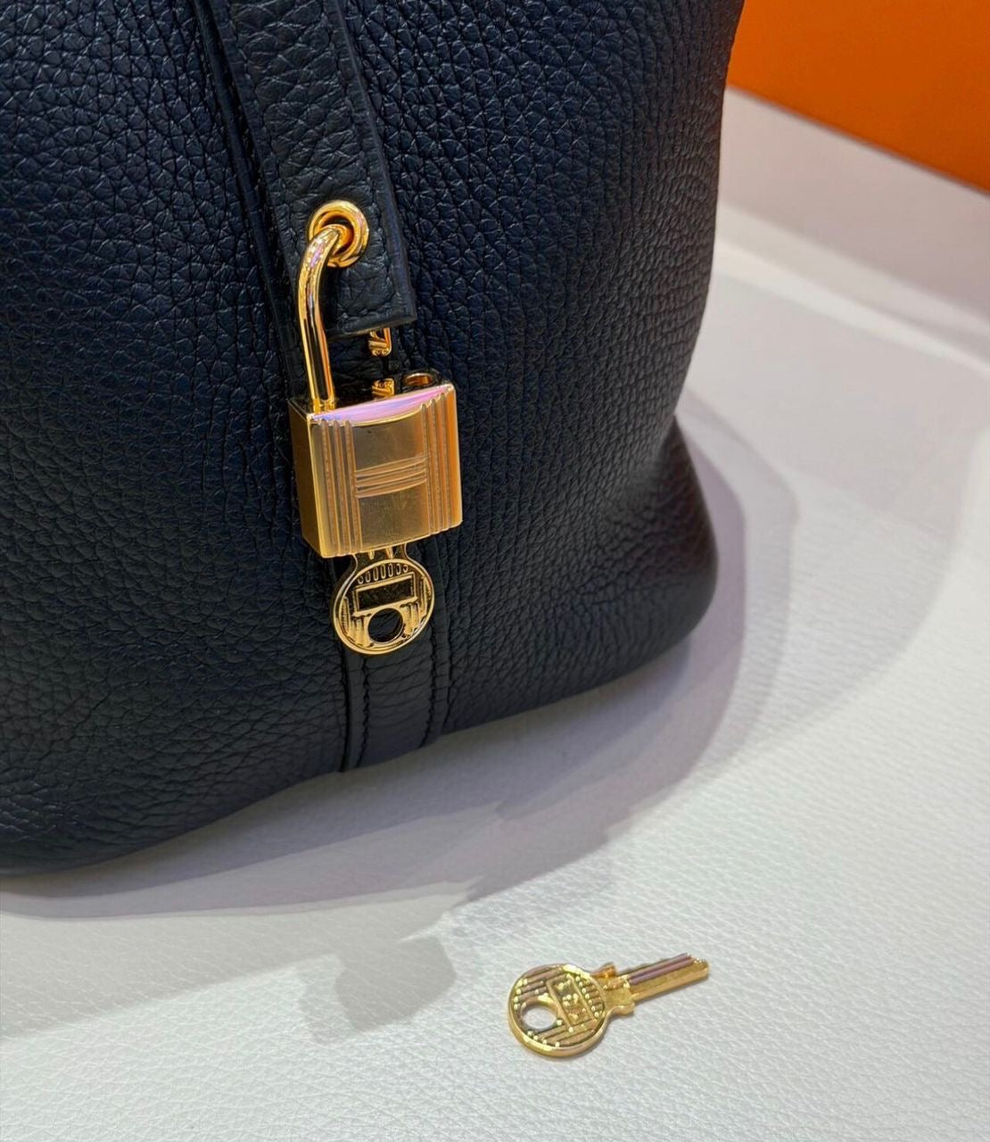 HERMES Picotin 18 Touch in Black TC/Crocodile Leather GHW - Z stamp (2021).full set cites & receipt