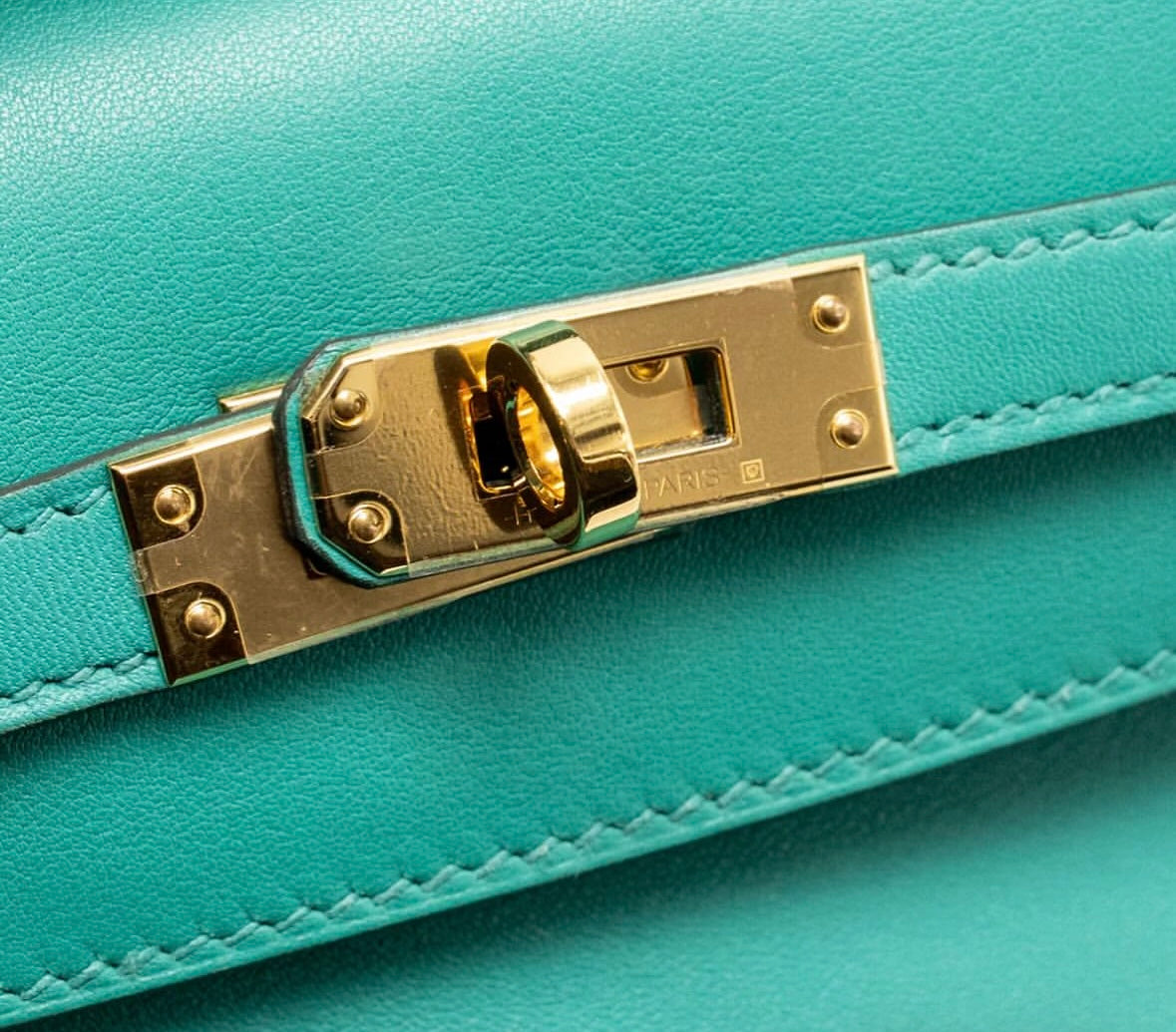 Hermes Kelly Pochette Swift Vert Verone GHW- C stamp(2018). Fullset with receipt)(Australia seller).