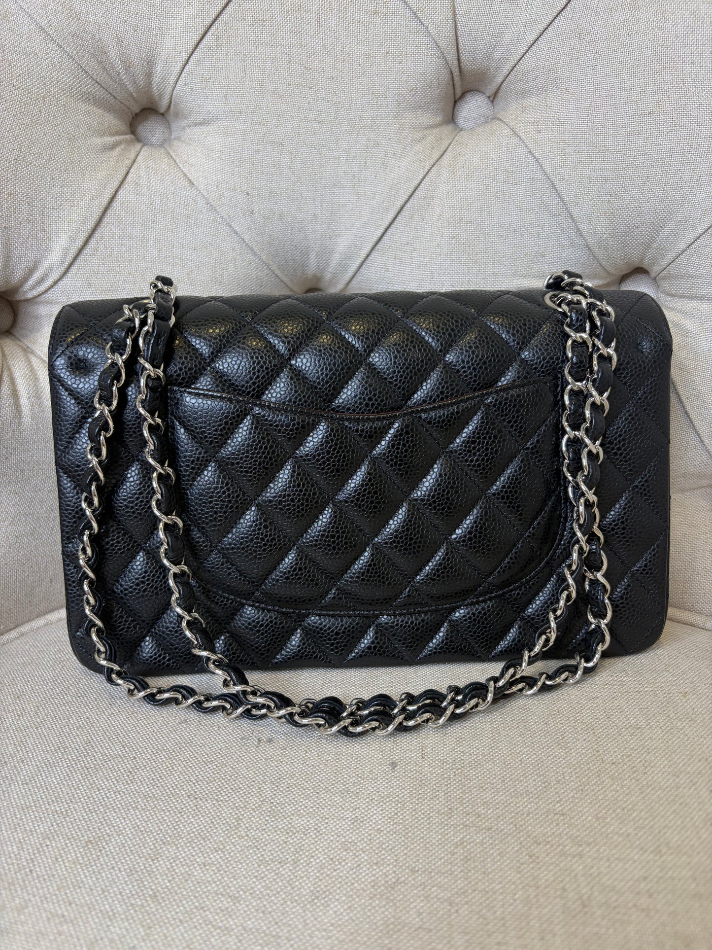 Chanel Classic Medium in Black Caviar SHW series 26(2018). Fullset w receipt