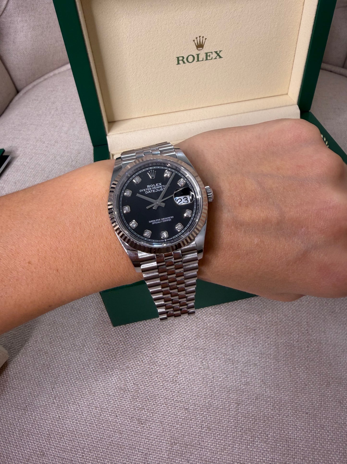 Women’s Rolex Datejust 36 Black Dial with Diamonds Oystersteel Jubilee -Year 2021
