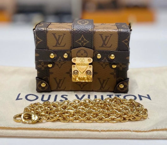 Louis Vuitton Essential Trunk Reverse Monogram