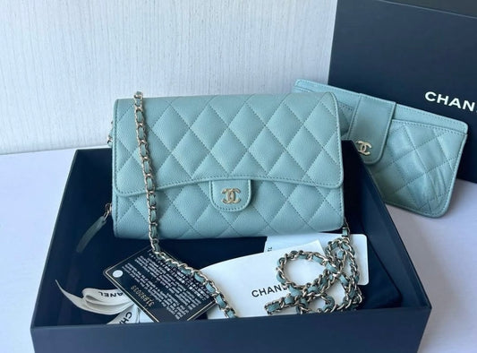 CHANEL 22C WOC in Light Green Caviar LGHW - series 31