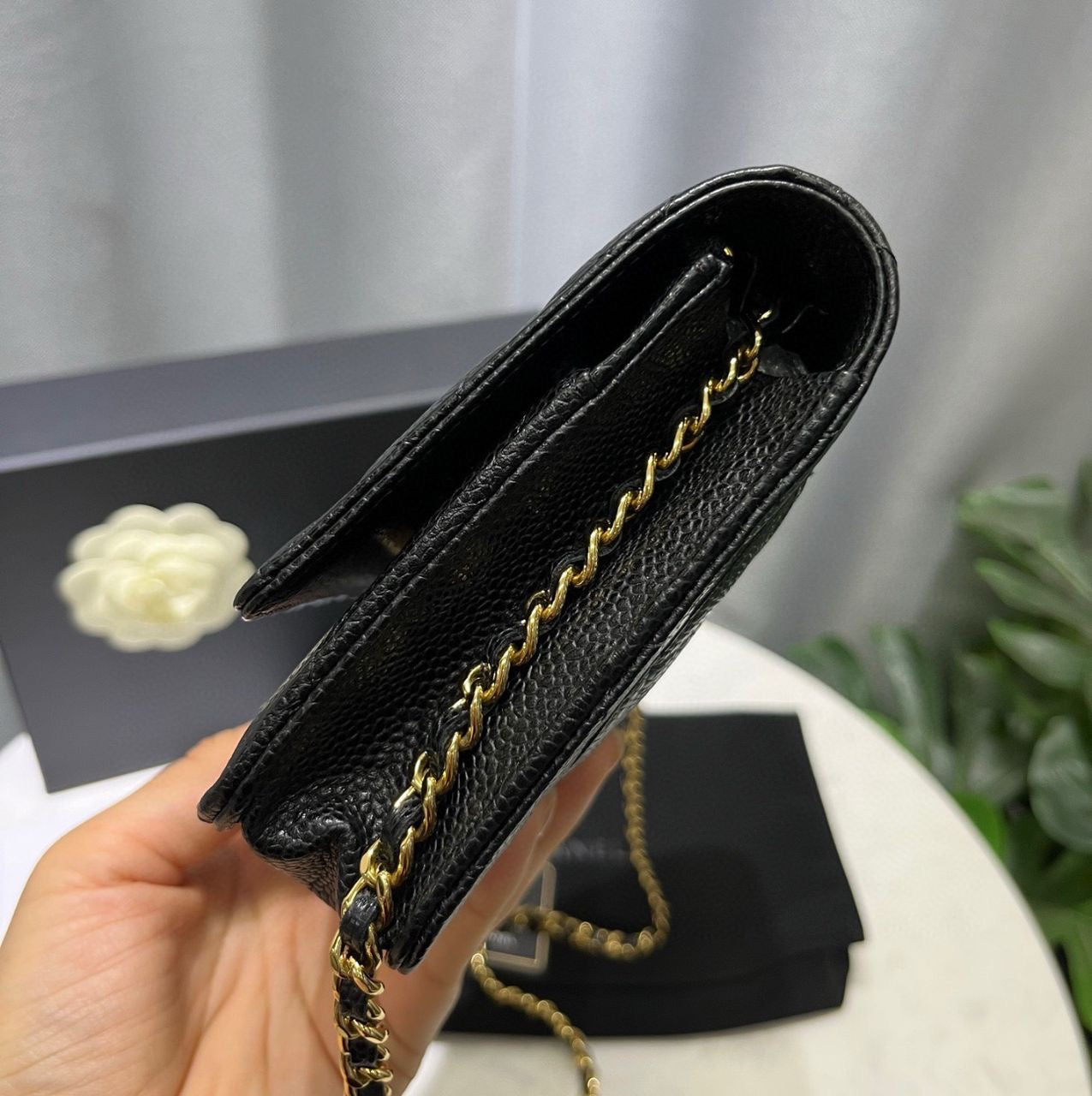 Chanel Classic WOC in black Caviar GHW-series -30 (2020).Fullset w receipt