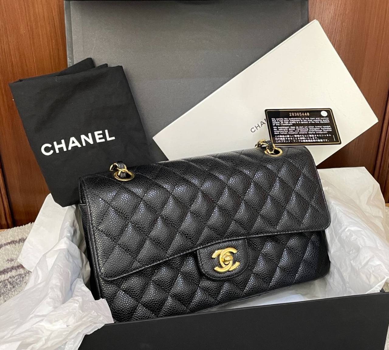 Chanel Classic Flap Medium in Black Caviar GHW - series 28 (2019)