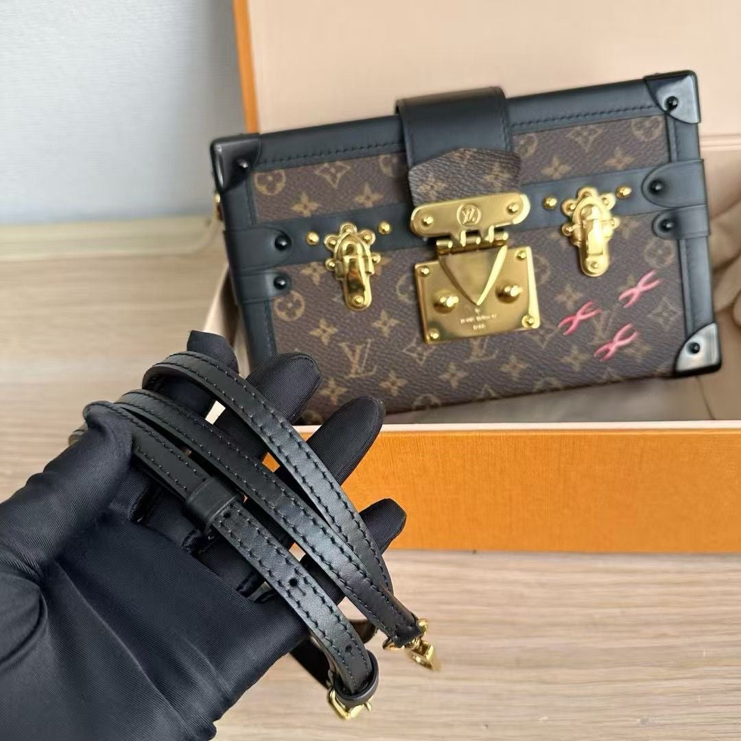 Louis Vuitton Petite Malle Monogram
