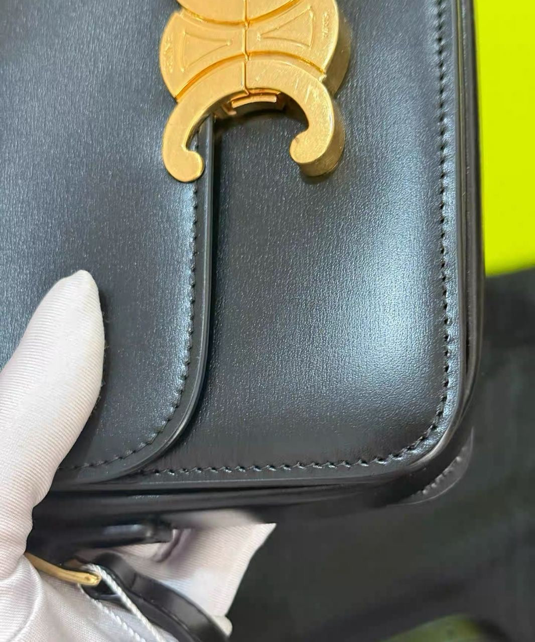 celine triomphe Teen Bag 2019