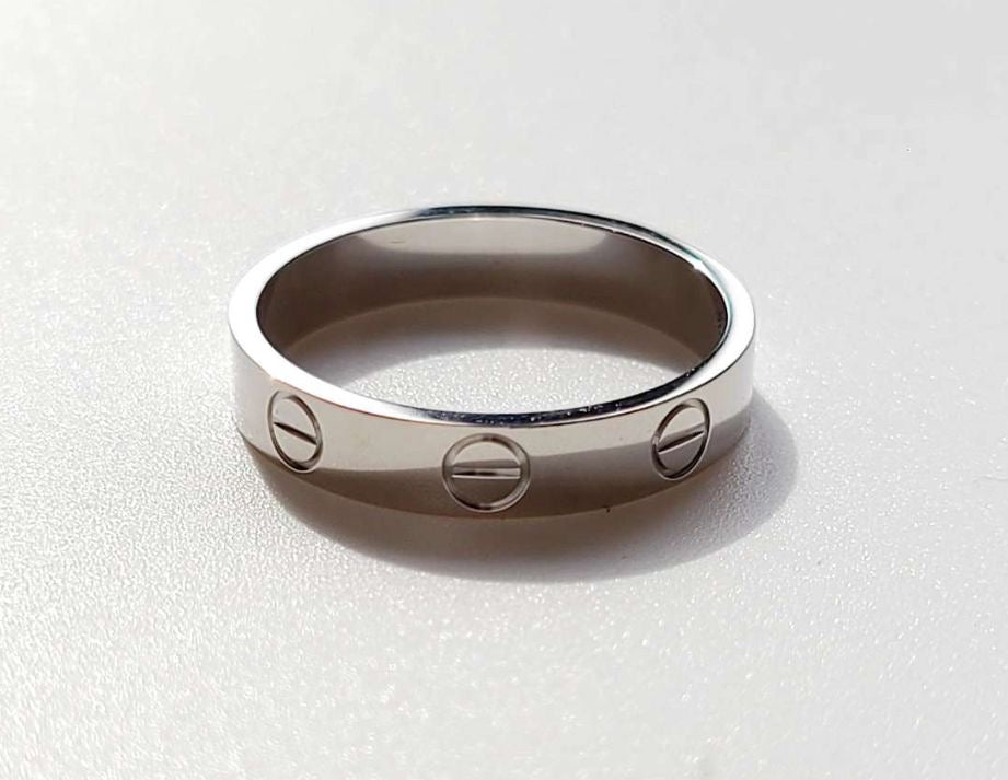 Cartier  love Ring White Gold size 55