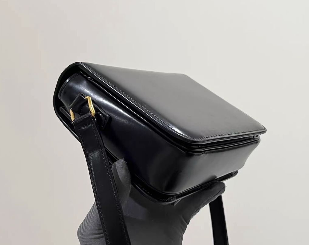 celine triomphe Teen Bag(2021)