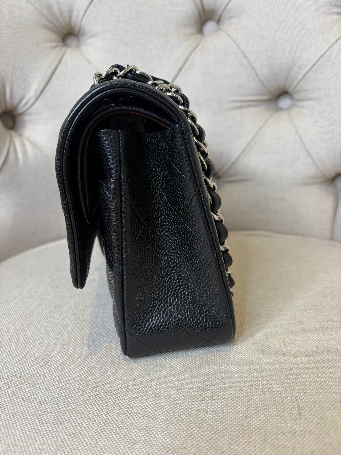Chanel Classic Medium in Black Caviar SHW series 26(2018). Fullset w receipt
