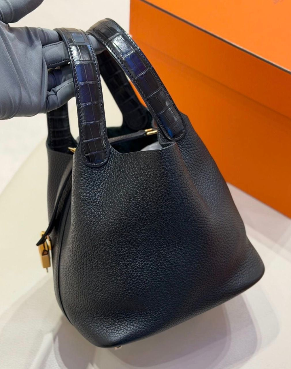 HERMES Picotin 18 Touch in Black TC/Crocodile Leather GHW - Z stamp (2021).full set cites & receipt
