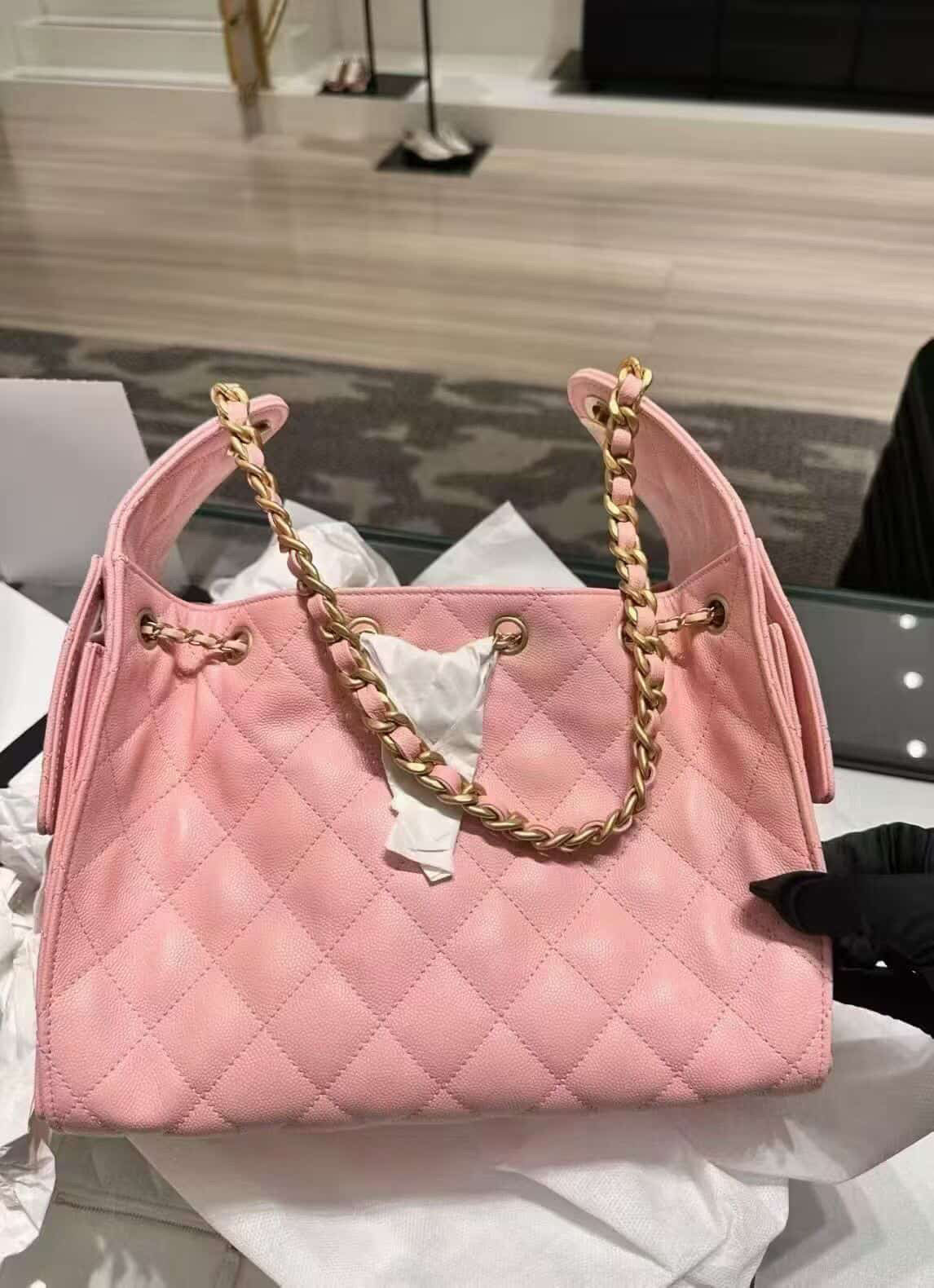 Chanel 25 in pink caviar GHW Fullset w receipt